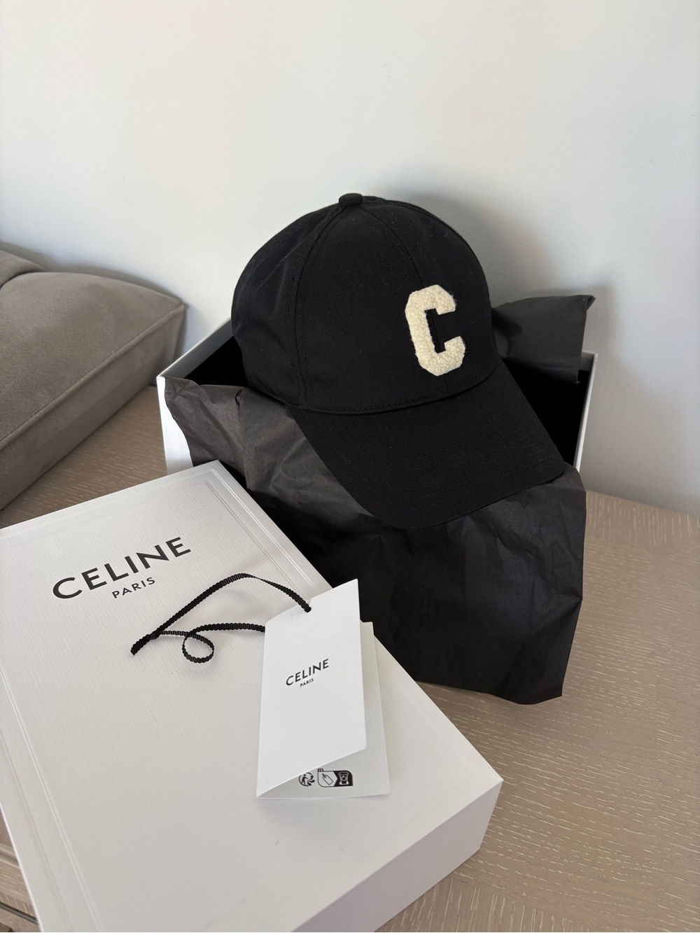 CELINE Black Cotton Baseball Cap Logo C Kaia Gerber 2021 Campaign Size S Unisex - Picture 11 of 16